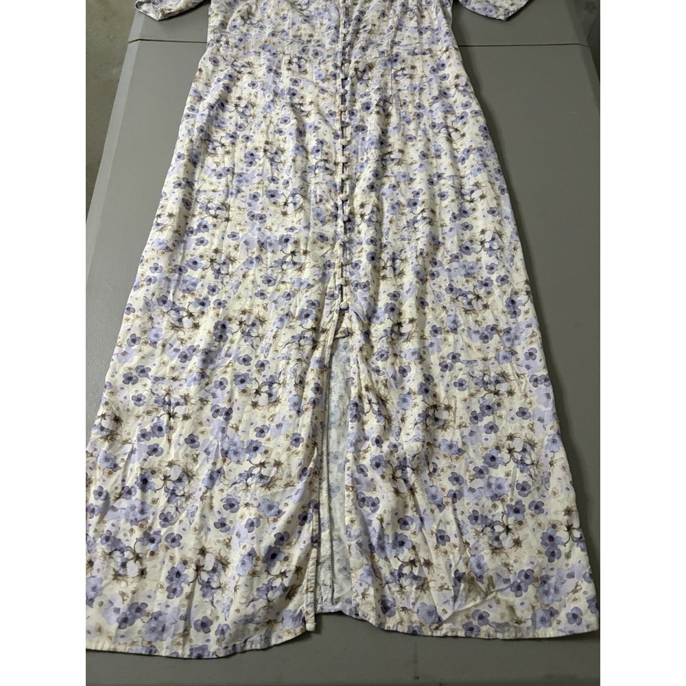 H&M Cottagecore Floral Dress Size Large Lavender Pastel Buttons Flowy Romantic - Picture 7 of 8
